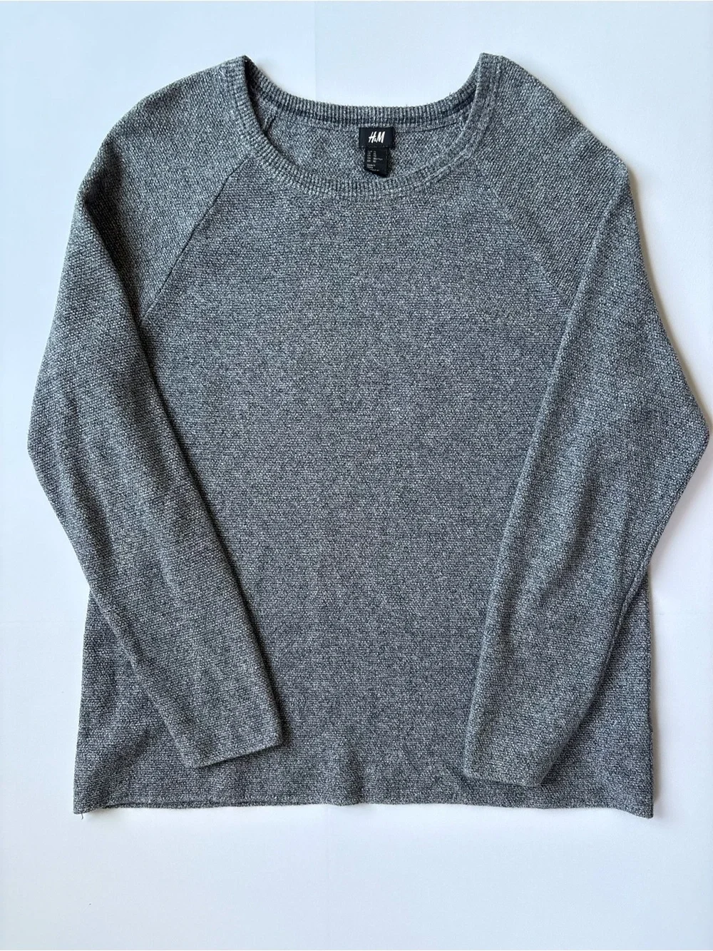 H&M Men’s Gray Crewneck Sweater